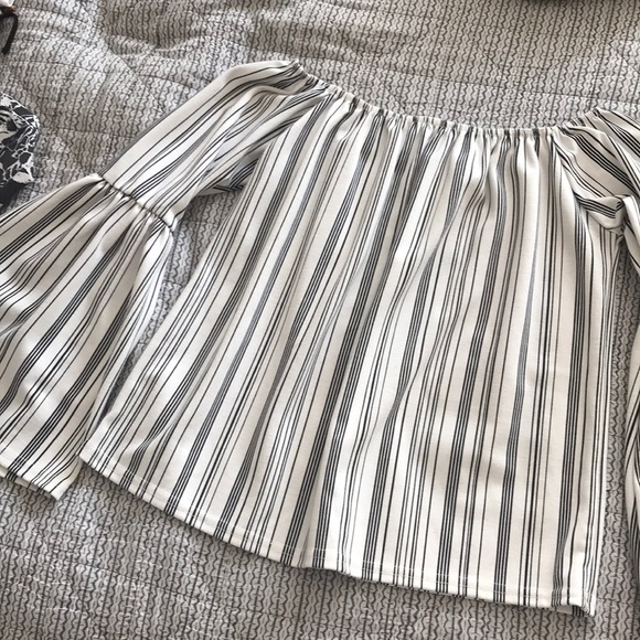 Boohoo Tops - Boohoo black & white striped off the shoulder top